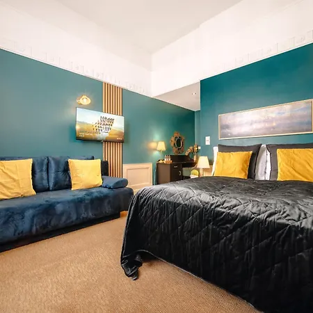 1885 Hotel Prague