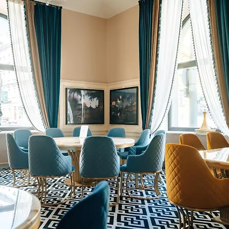 Hotel 1885 By Wagnerstays 4*