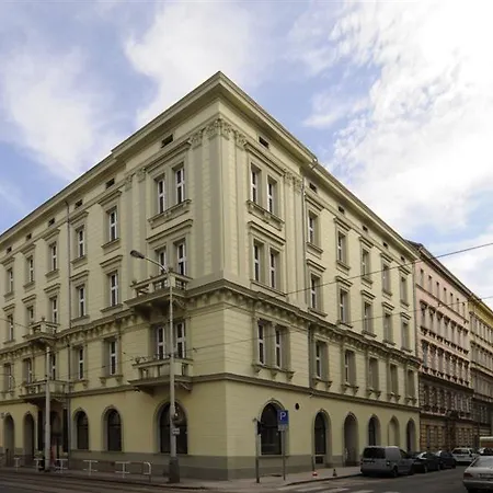 Hotel 1885 Prague