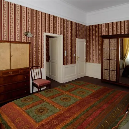 Hotel 1885 By Wagnerstays 4*