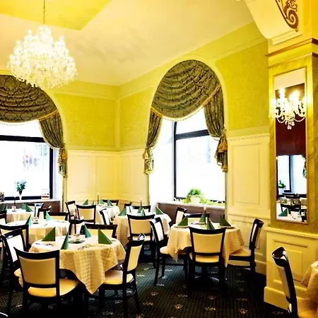 Hotel 1885 By Wagnerstays 4*