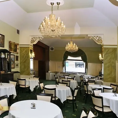 1885 4* Prague