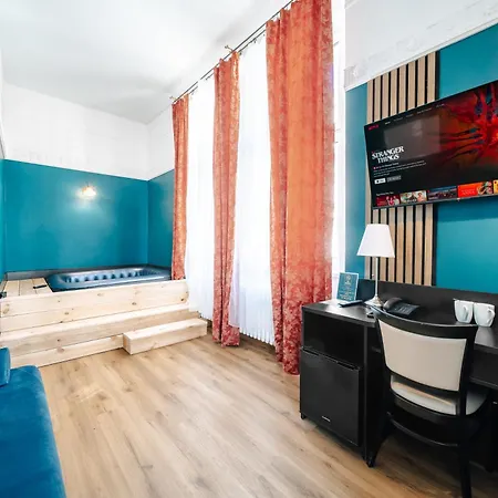 Hotel 1885 By Wagnerstays 4*